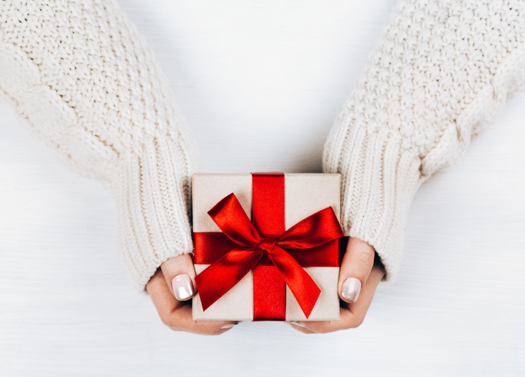 Would You Gift Plastic Surgery for the Holidays? featured image