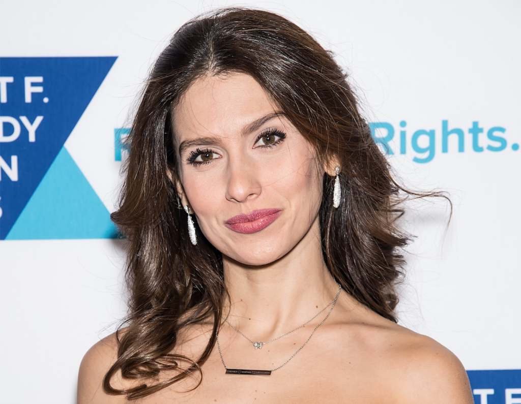 Hilaria Baldwin Relies on This Foundation to Hide Dark Circles and Fake a Well-Rested Look featured image