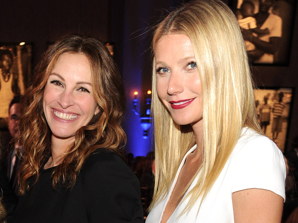 Julia Roberts and Gwyneth Paltrow Look So Similar In This Throwback Photo featured image