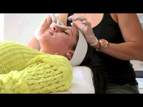 Dr. Russak: Dermaplaning Facial – The Ultimate Exfoliating Treatment featured image