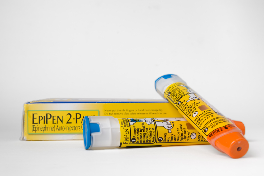 CVS Will Sell a New, Affordable EpiPen Alternative featured image