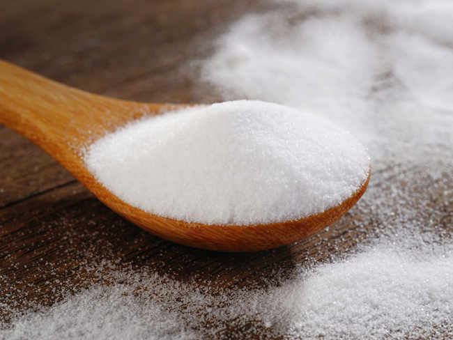 Five Ways Baking Soda Can Boost Your Beauty featured image