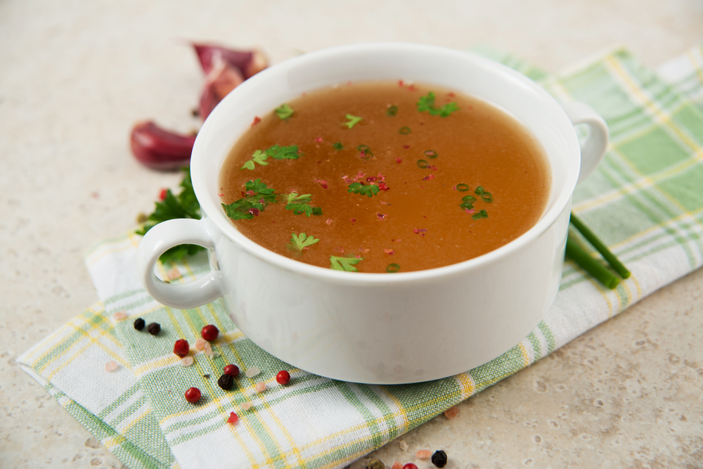 Bone Broth for Beauty: Sip or Stay Away? featured image