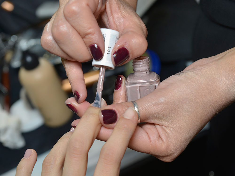 The Nail Trends and Polishes We’ll See Everywhere This Fall featured image