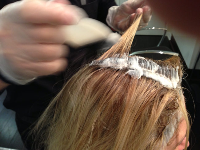 Fix Your Roots in a Flash With This New Treatment featured image