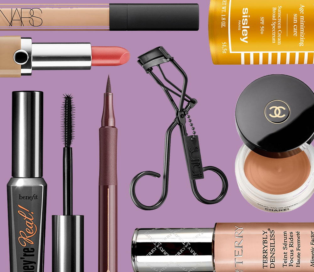 The 26 Products Celebrity Makeup Artists Actually Purchase and Use Themselves featured image