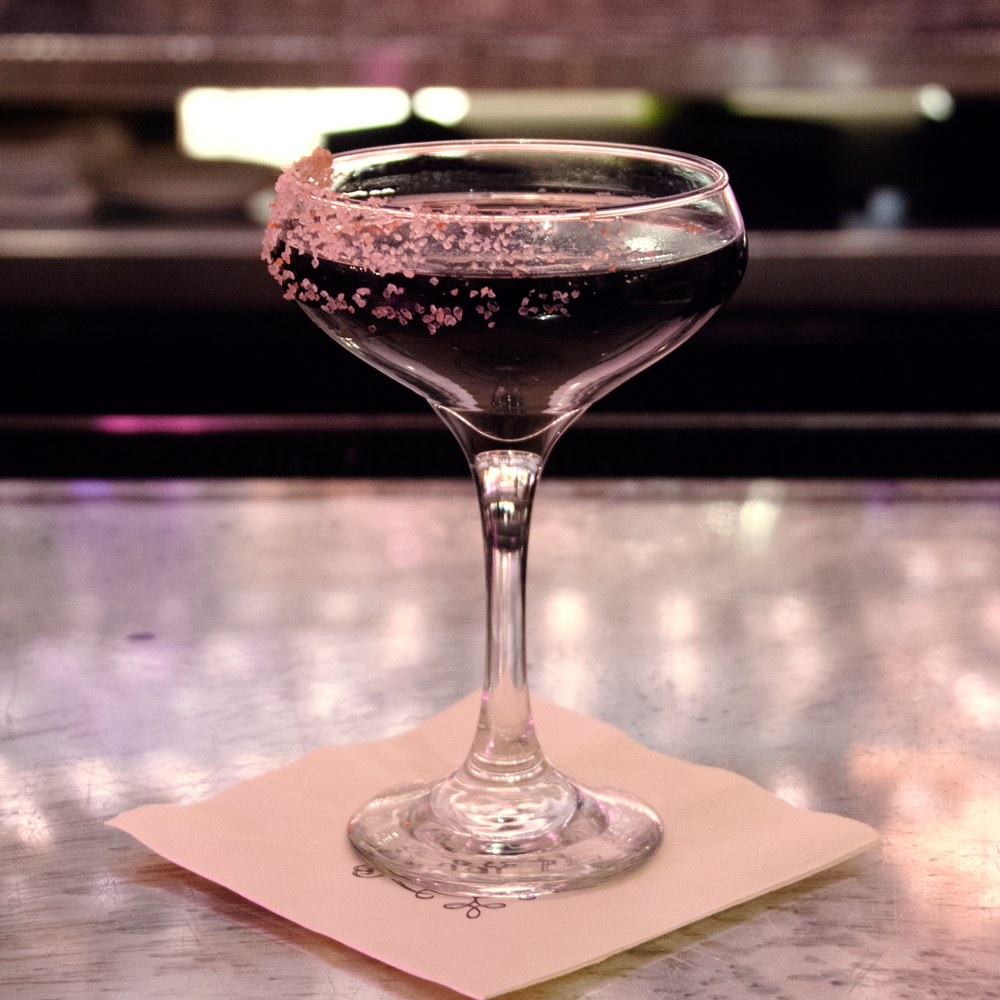 This Charcoal Cocktail Claims to Stop Bloating featured image