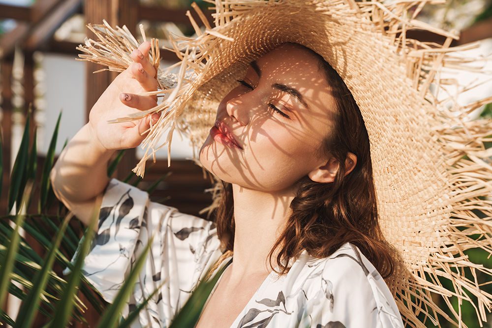 How to Use Skin-Care Products With Acids During the Summer featured image