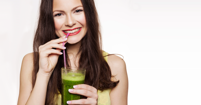 Is Juicing Yellowing Your Smile? featured image
