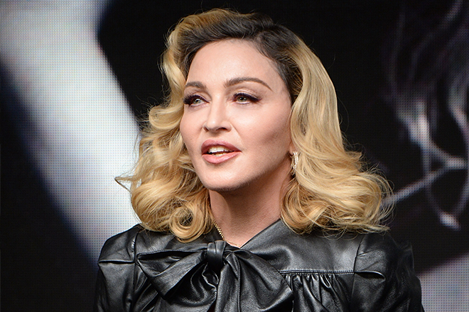 Stop Everything—Even Madonna Uses the Beautyblender featured image