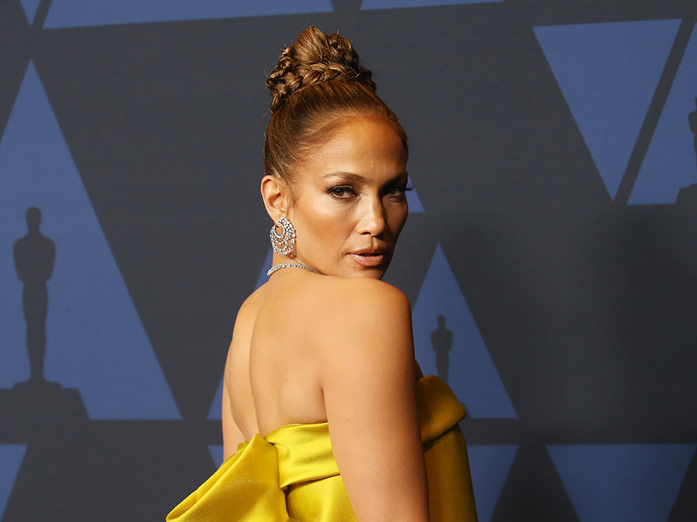 Jennifer Lopez Has Been Testing This Secret Makeup Launch for the Past Six Months and It Is Magic featured image