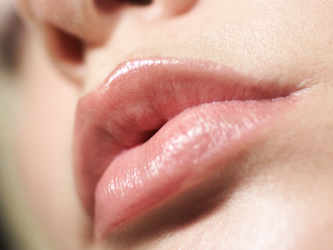 Fuller Lips With Help From Your Dentist featured image