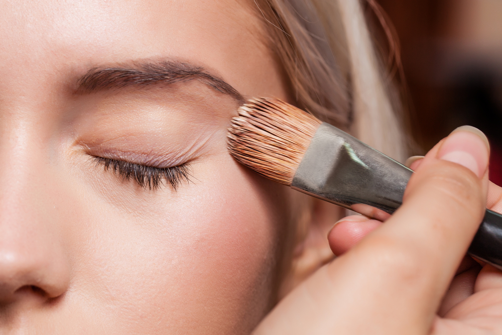 The Makeup Application Mistake That Might Be Erasing Your Foundation featured image