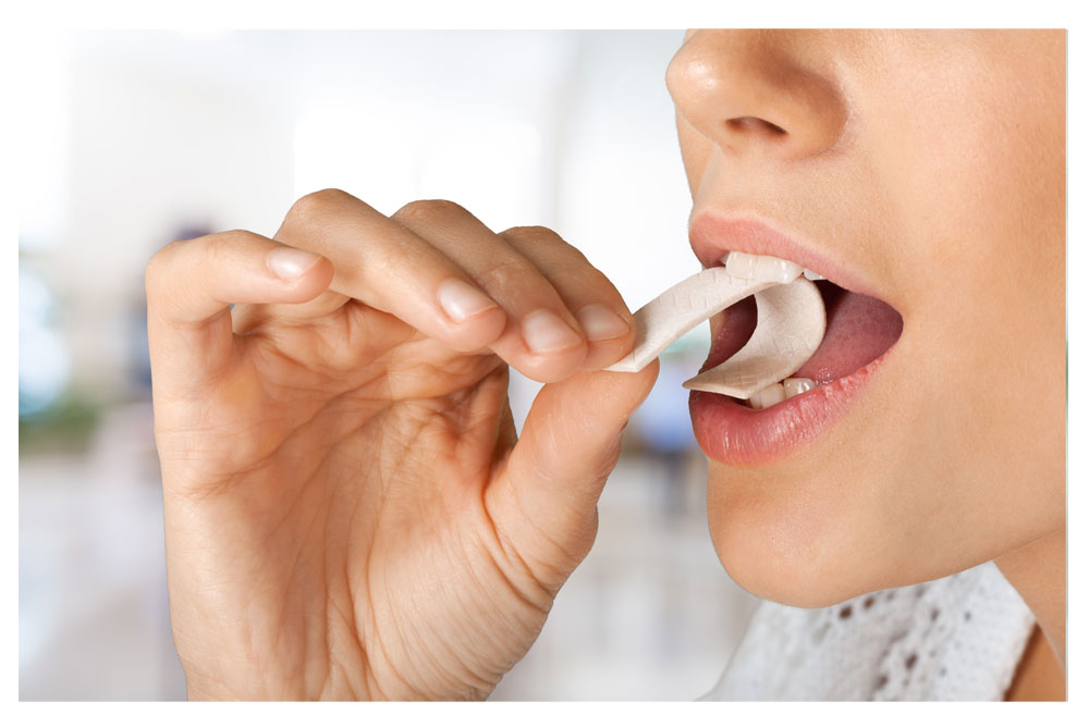 Can Chewing Gum Actually Give You Bad Breath? featured image