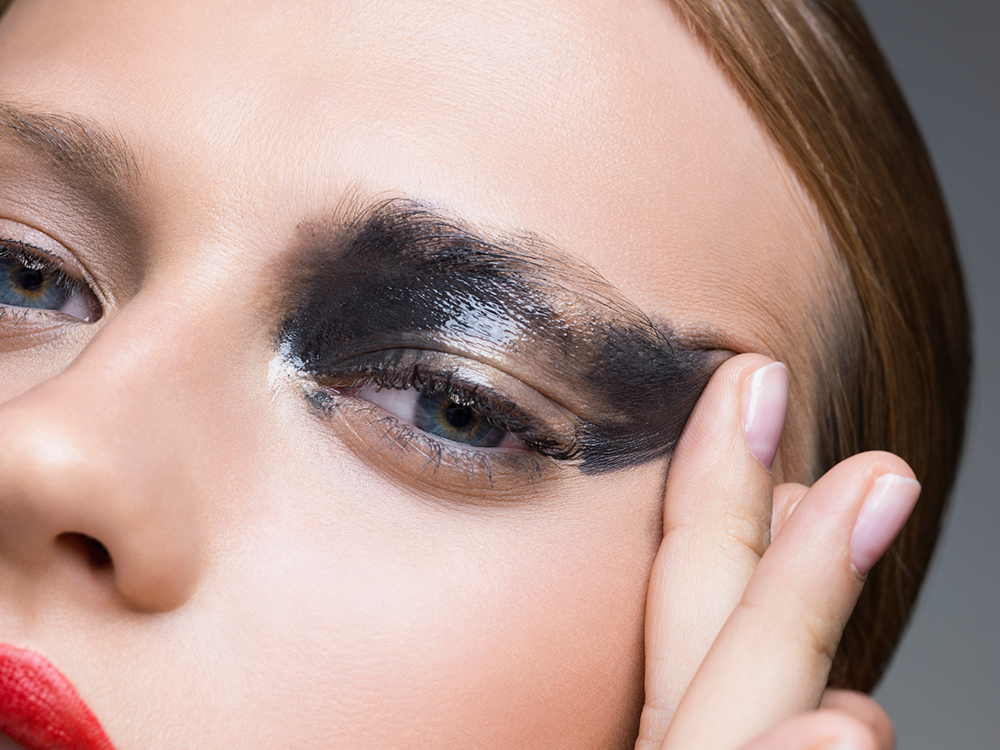 There’s a Right and Wrong Way to Remove Your Eye Makeup—and One May Be Aging You featured image