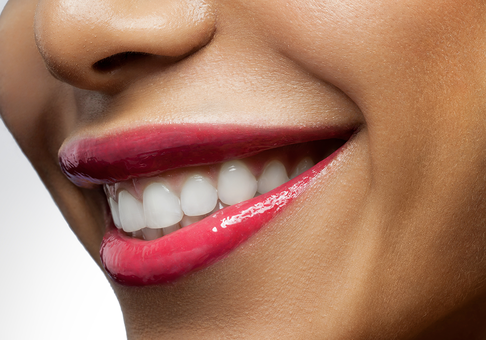 The Crazy Trick That Will Make Your Teeth Look Whiter featured image