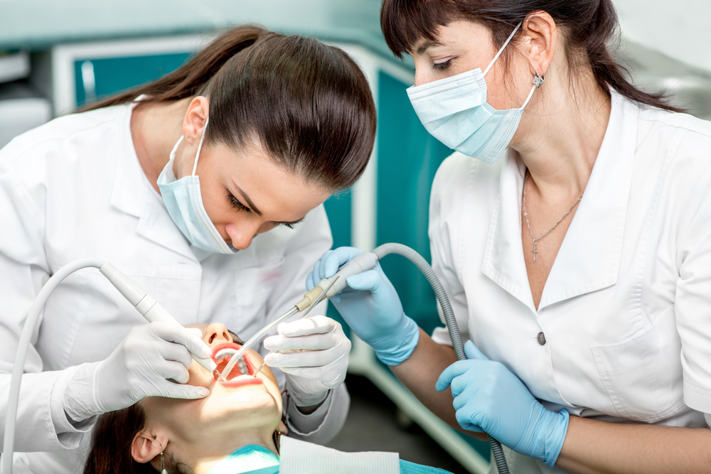 A Mysterious Lung Disease Is Killing Dentists featured image