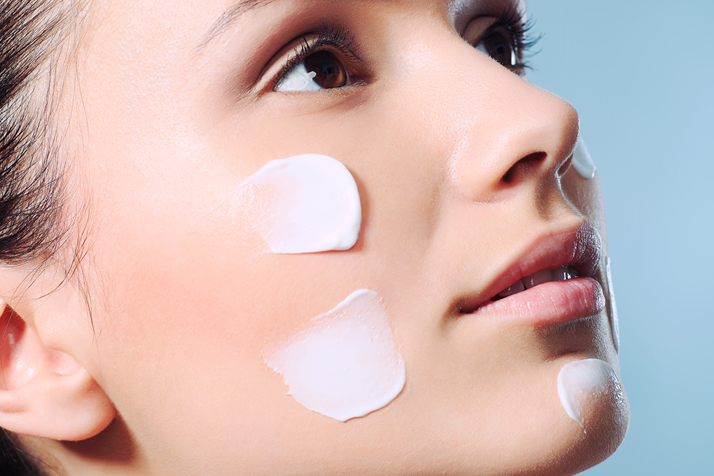 This Popular Prescription Skin Care Cream Is Now Over-The-Counter featured image