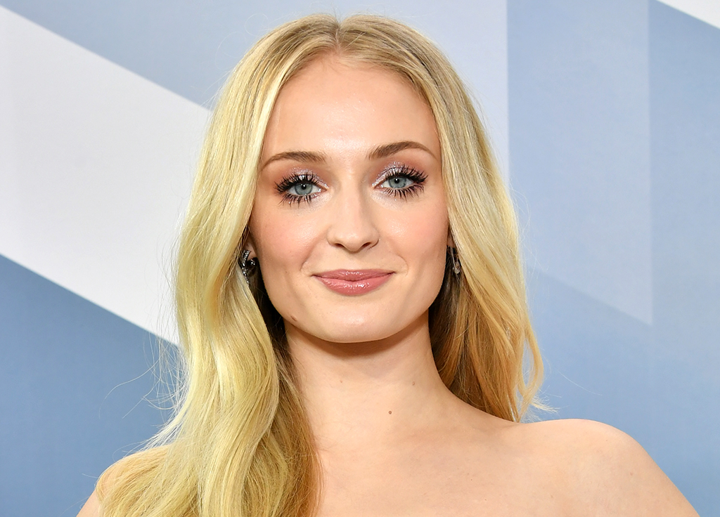 Sophie Turner Says This Skin-Care Product Changed Her Life featured image