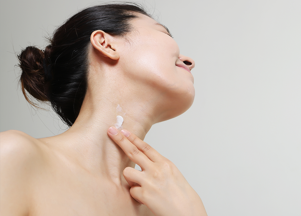 SkinCeuticals’ New Peptide-Packed Cream Is the Neck Solution We All Need featured image