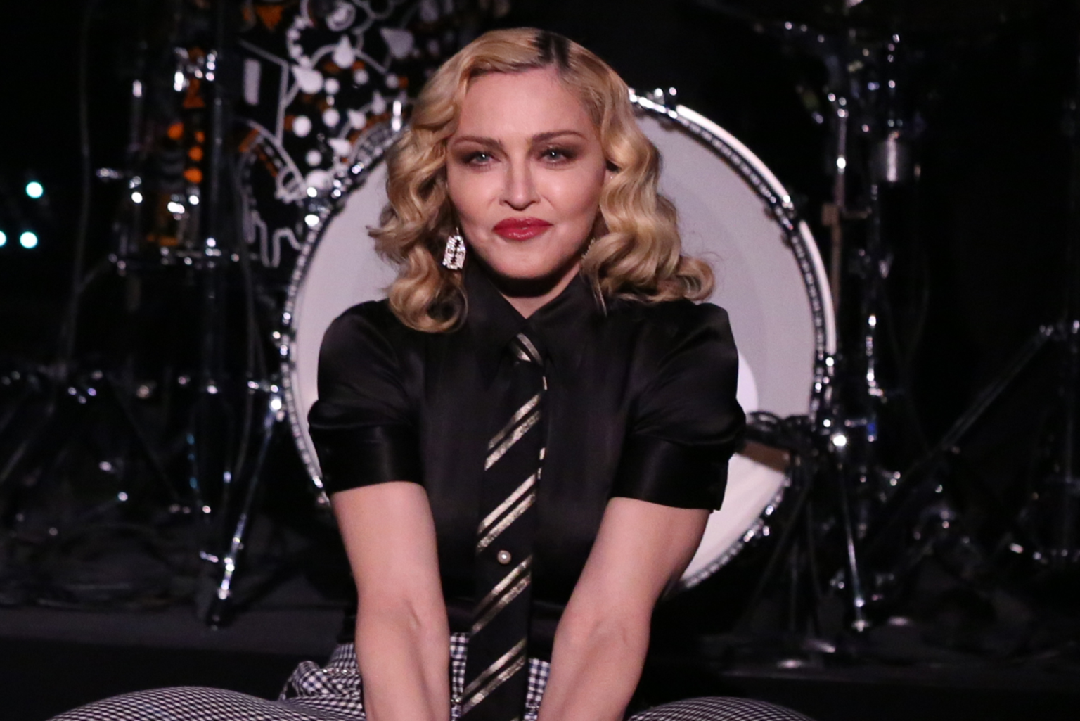 Madonna's Blue Hair: A Reflection of Her Ever-Changing Image - wide 3