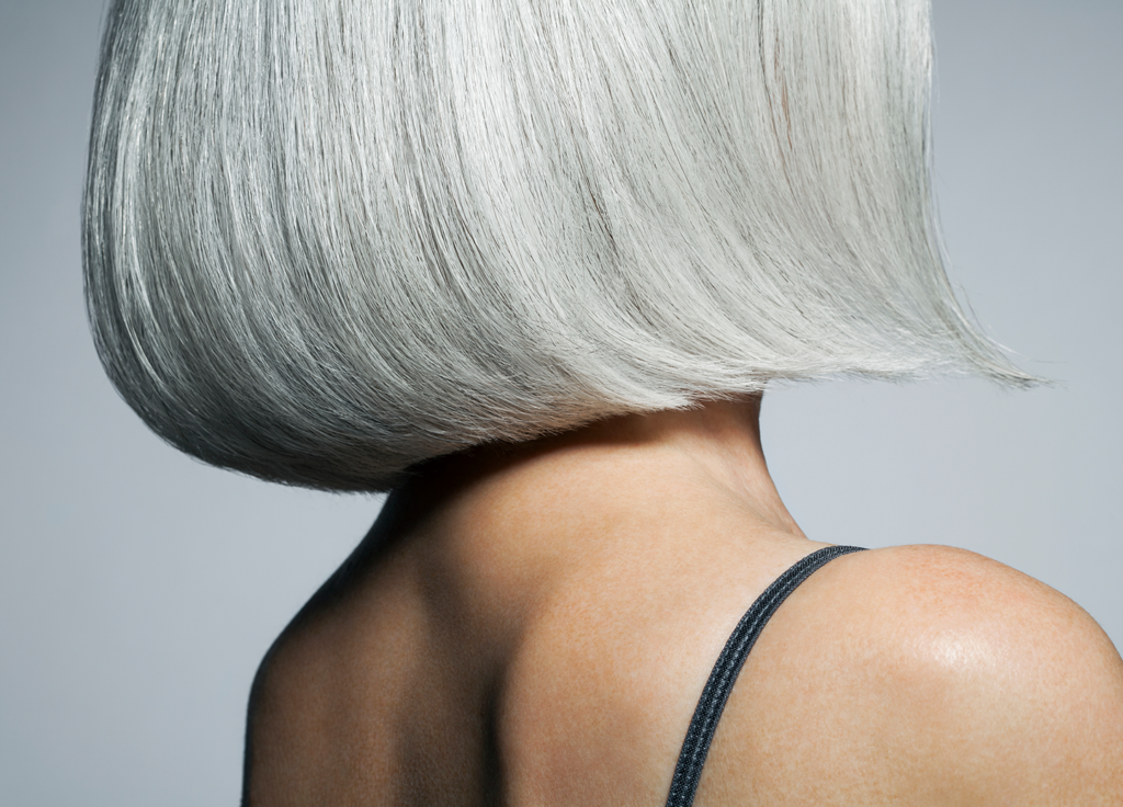 4 Expert-Approved Tips for Embracing Gray Hair featured image