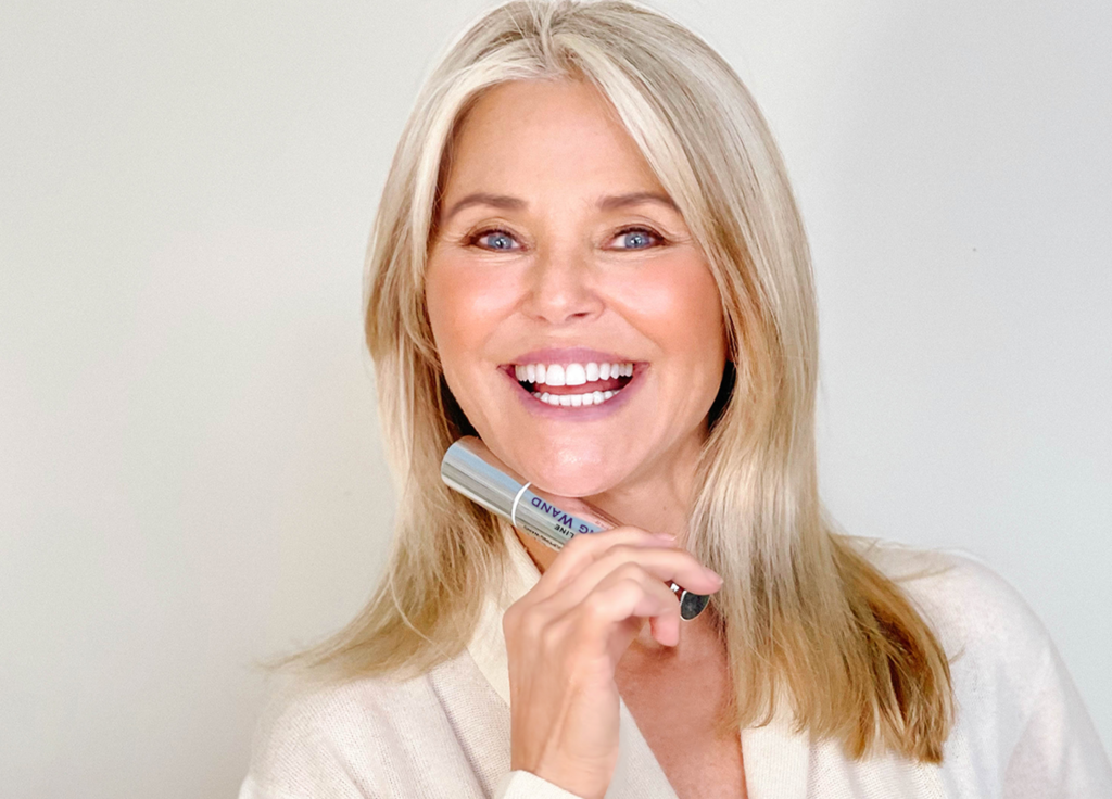 Christie Brinkley Swears By This $89 Sculpting Wand For A Younger-Looking Neck featured image