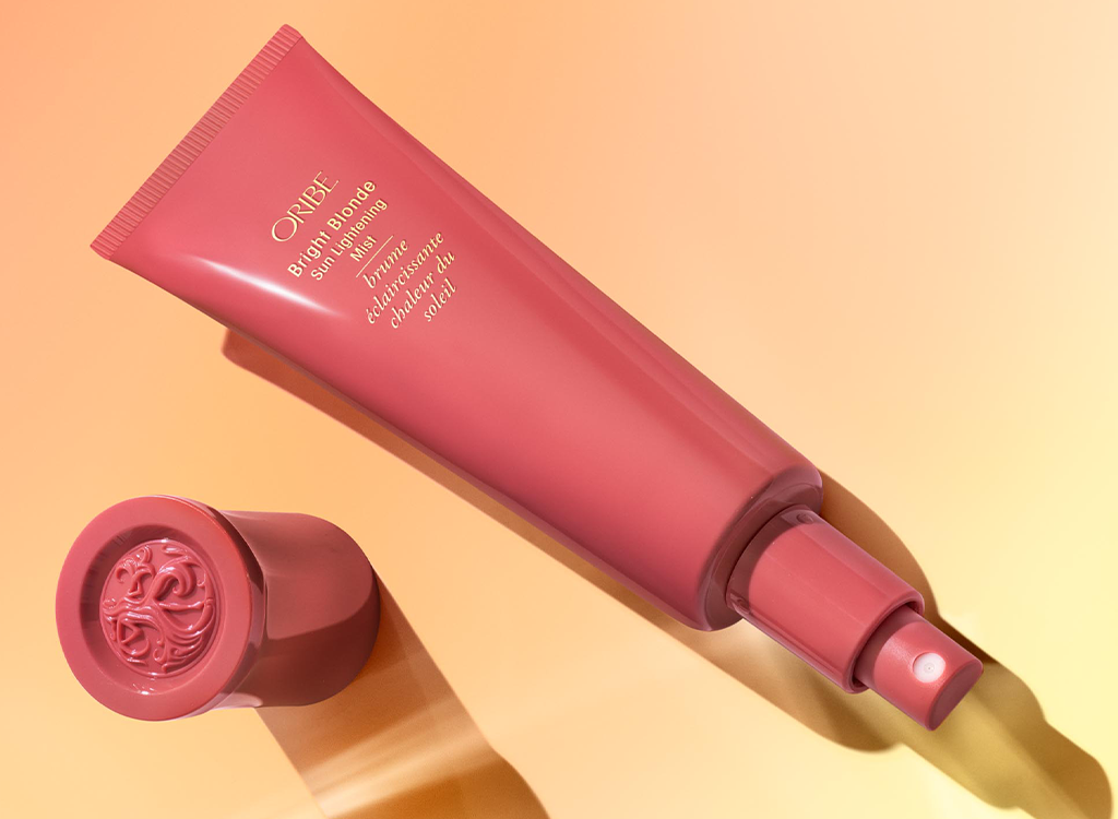 Oribe’s New Lightening Mist Is the Modern-Day Sun-In featured image