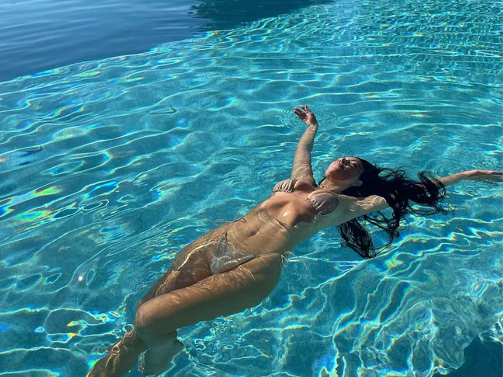 Kourtney Kardashian Shares Her Tricks For Getting a Smoother, Firmer Body featured image