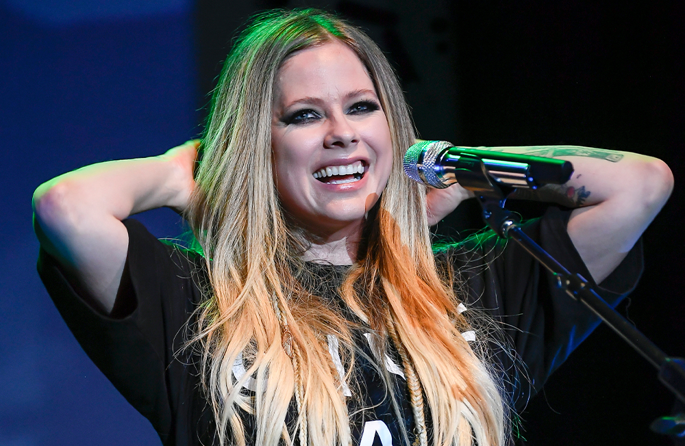 The Exfoliating Powder Avril Lavigne ‘Can’t Live Without’ featured image