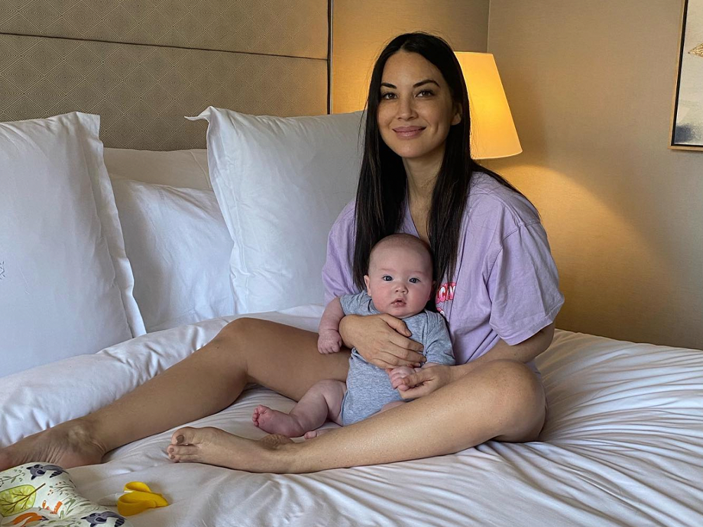 Olivia Munn Says Her Hair Is ‘Falling Out in Clumps’ Post-Pregnancy featured image