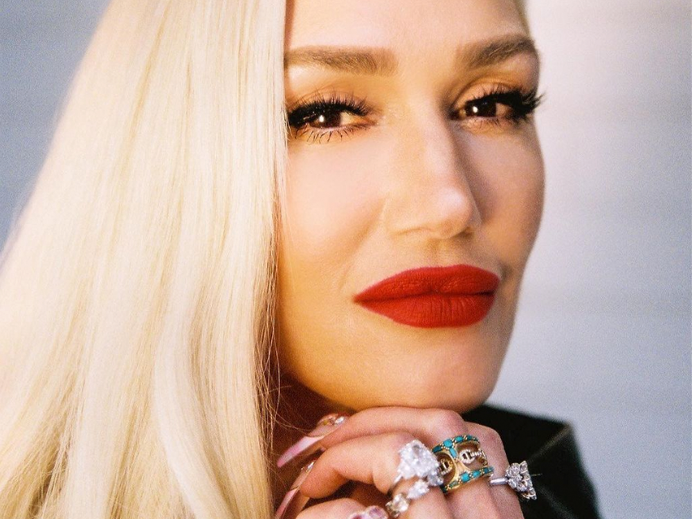 The One Makeup Rule Gwen Stefani Swears By featured image