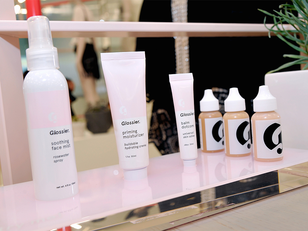 Glossier to Begin Selling at Sephora as CEO Pushes Brand Expansion featured image