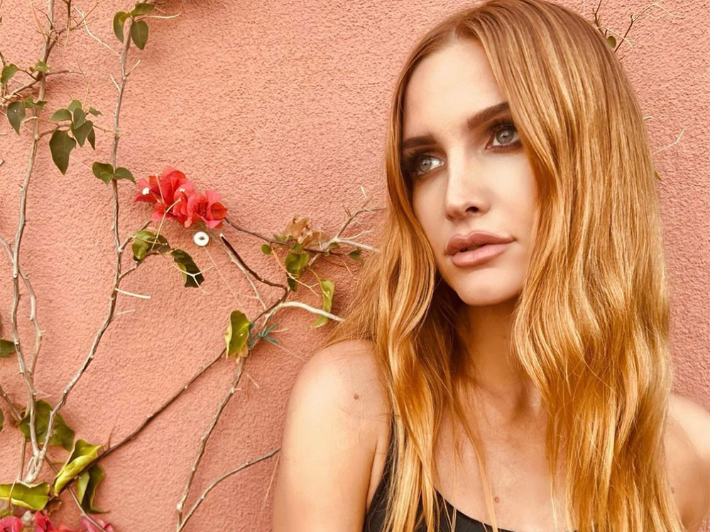 How to Get the Copper-Berry Hair Color Trending This Fall featured image