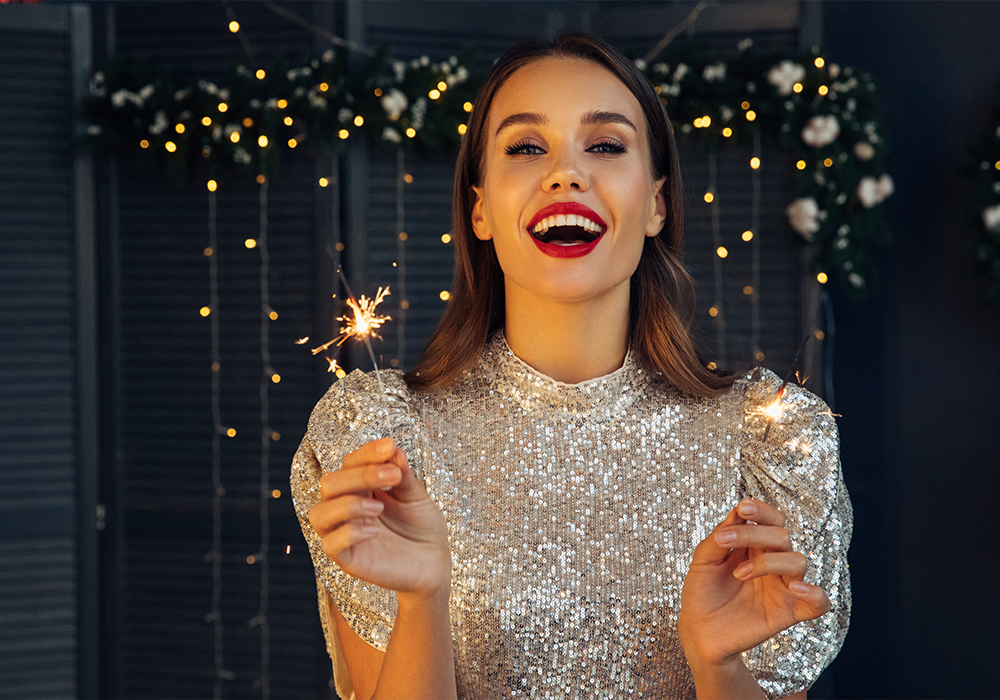 11 Cosmetic Treatments Experts Say You Can Still Do For a Holiday Glow Up featured image