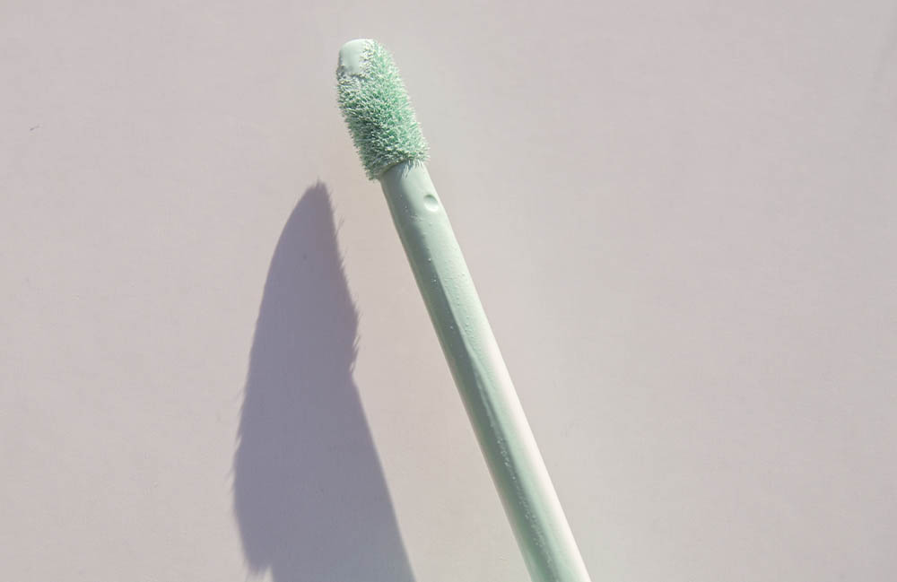 Green Concealer Products That Are Color Corrector Magic for Redness featured image