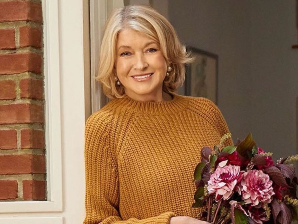 Martha Stewart Says This Is Why Her Skin Looks So Good featured image