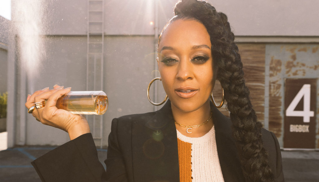 Tia Mowry on Learning to Love Her Curls and Her Skin-Care Secrets featured image