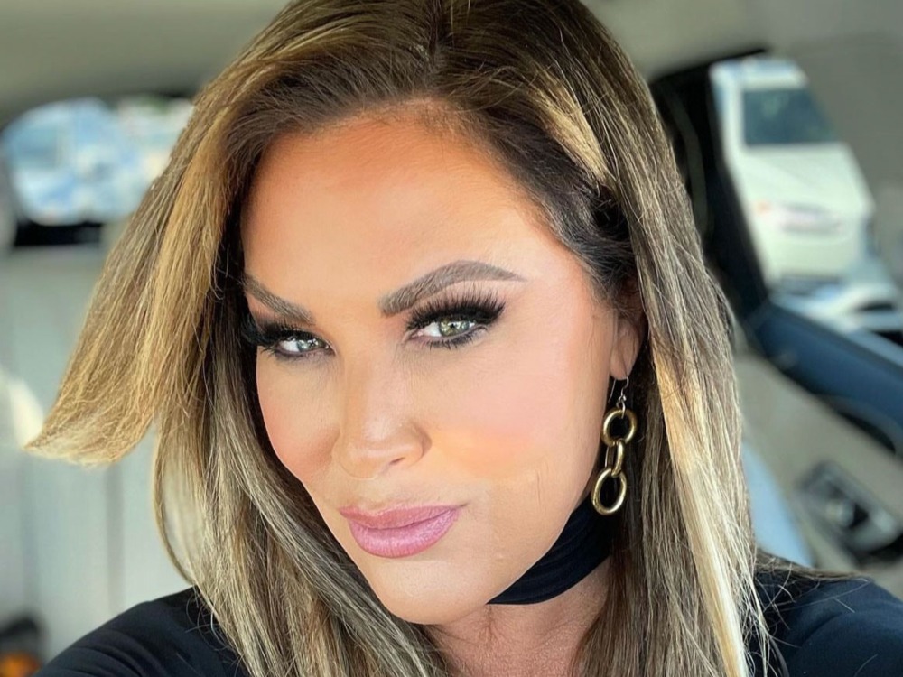 Real Housewife Emily Simpson Opens up About Her Recent Facelift featured image