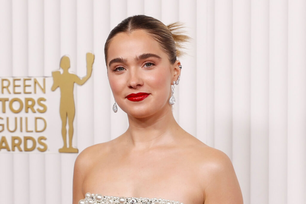 This Over-Makeup Balm Trick Was the Secret to Haley Lu Richardson’s SAG Awards’ Glow featured image