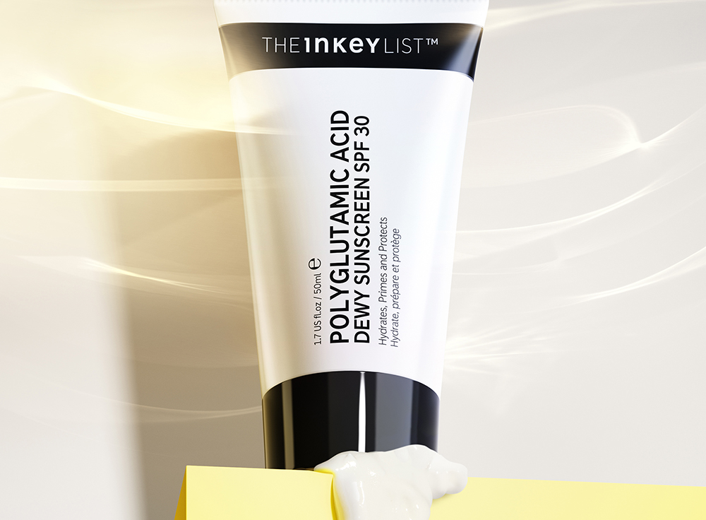 Why Everyone’s Talking About This New Dewy SPF featured image