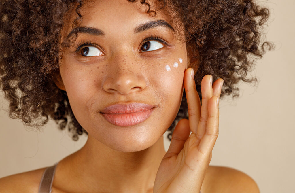 Derms Say These Are the Best Brightening Ingredients for Darker Skin Tones featured image