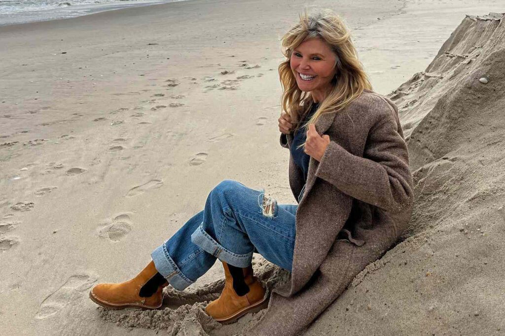 Christie Brinkley Gets Honest About Going Grey featured image