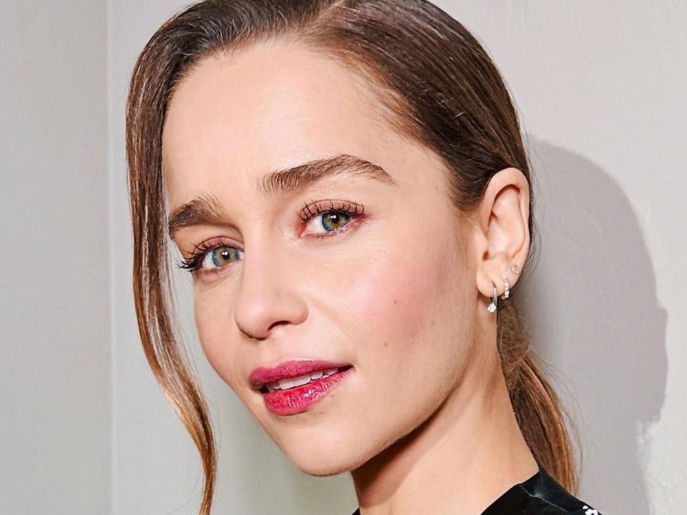 Emilia Clarke Says She’s Been Doing This Skin-Care Step “Every Day, Twice a Day” for 20+ Years featured image
