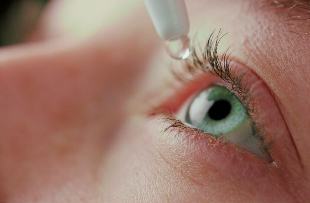 Why People Are Putting Eye Drops on Their Pimples featured image