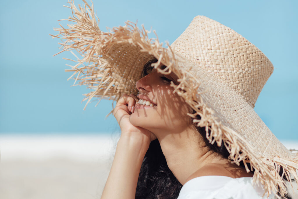 Experts Share Their Top SPF Picks for Mature and Acne-Prone Skin featured image