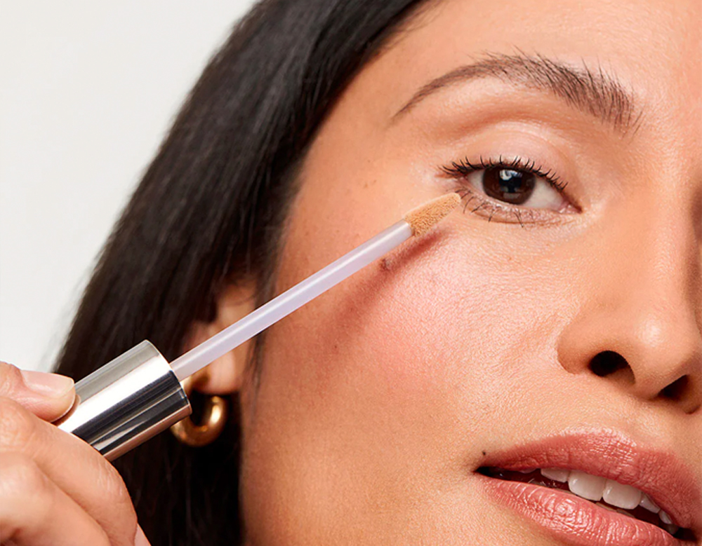 Shoppers in Their 50s Love This Buildable Concealer That “Never Creases” featured image