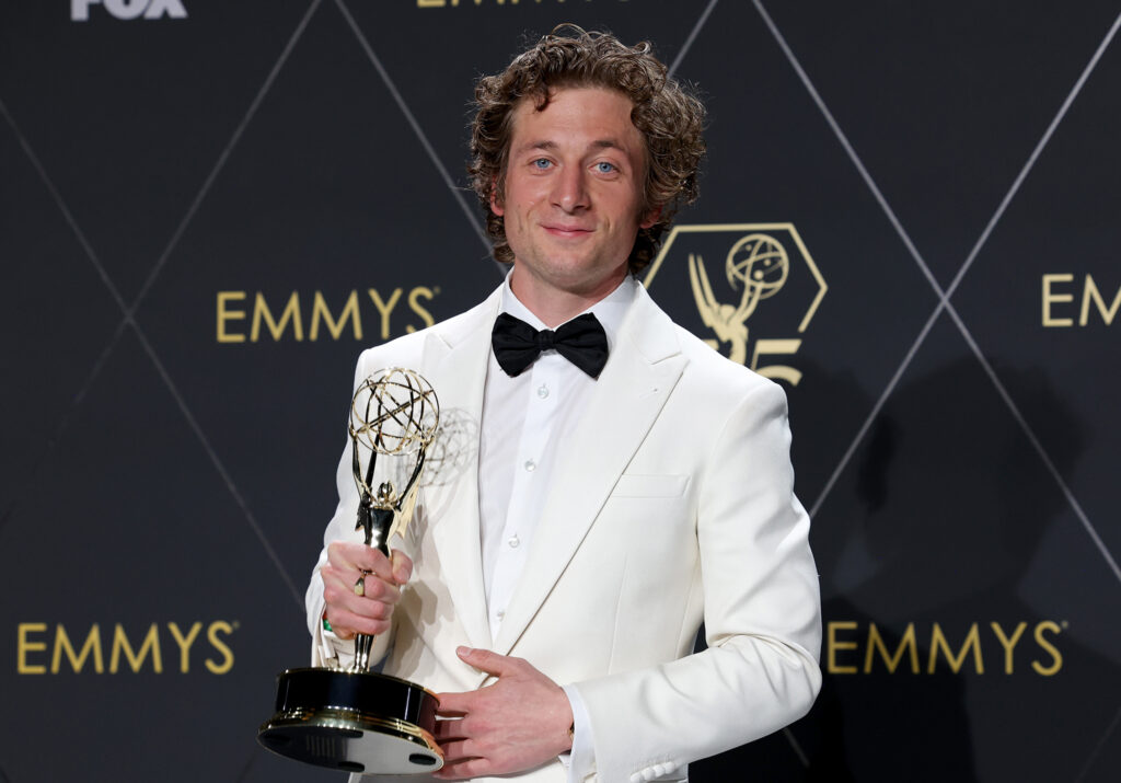 Here’s How Jeremy Allen White Prepped for the Emmys featured image