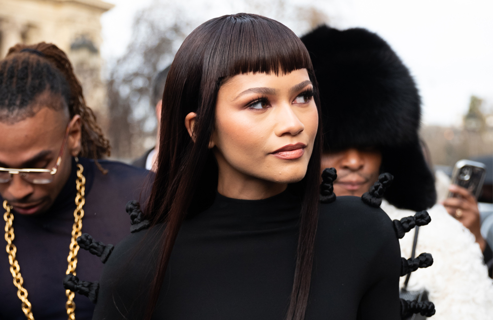 Zendaya Looks So Different With Her New Micro Bangs featured image