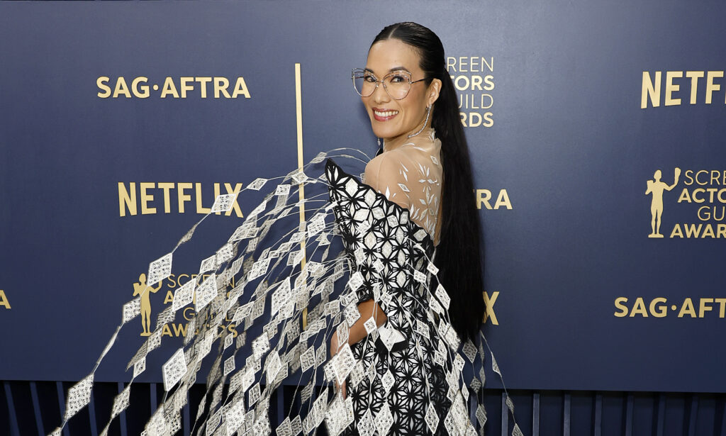 Ali Wong’s Sleek SAG Look Is Thanks to This Hair Oil featured image